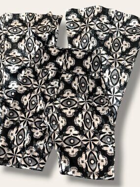 Jammin Warrior Collective Pants Womens XS Grateful Dead Black White Skull Flare